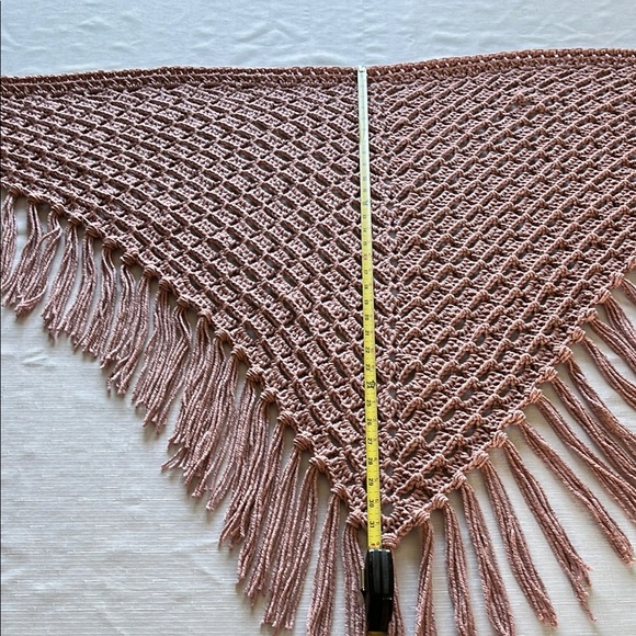 Pink Crochet Shawl - Picture 8 of 10